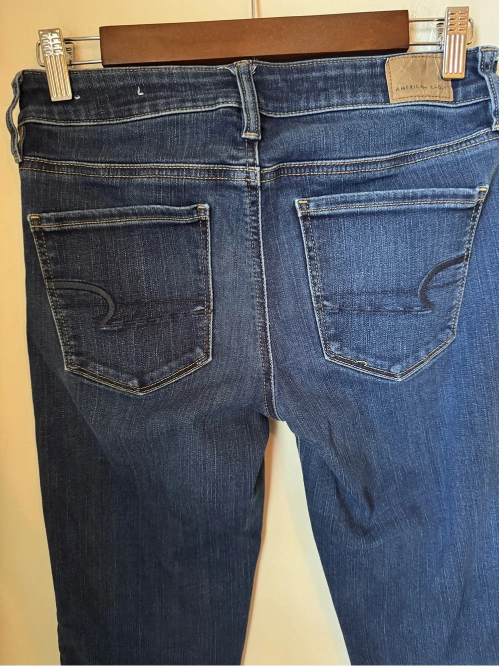 American‎ Eagle Outfitters Dark Blue Skinny Jeans Size 6
